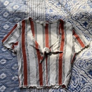 Striped lettuce-trim tie top